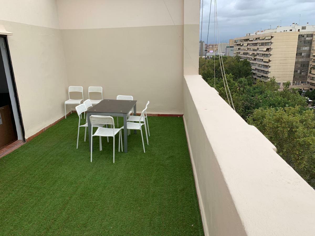 Attic Rooms In Botanico Valencia Exterior photo